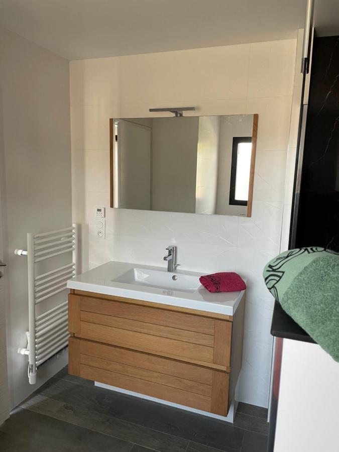 Au Charme Des Marees Apartment Lion-sur-Mer Exterior foto