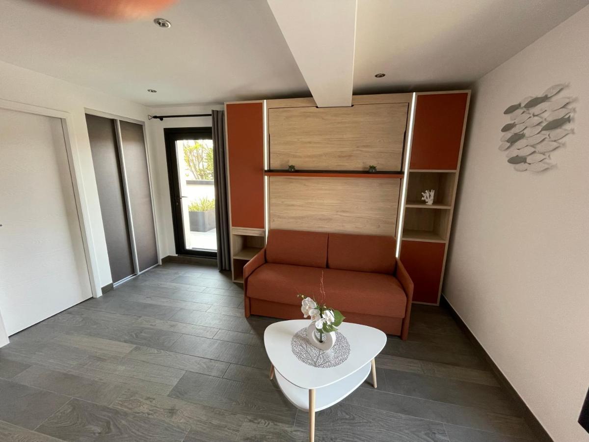Au Charme Des Marees Apartment Lion-sur-Mer Exterior foto