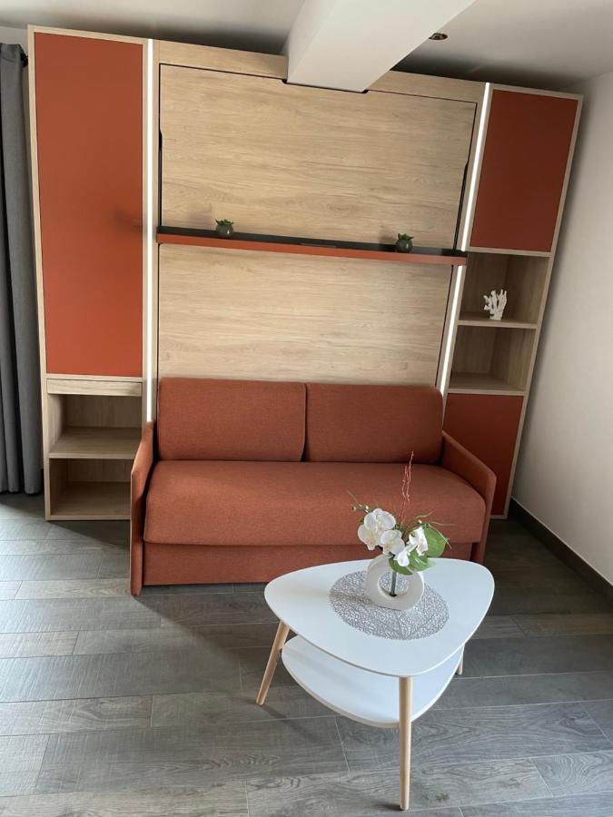 Au Charme Des Marees Apartment Lion-sur-Mer Exterior foto